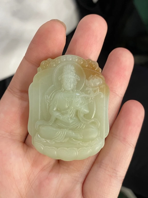 天然和田玉观音挂件，毛货定制不支持退换