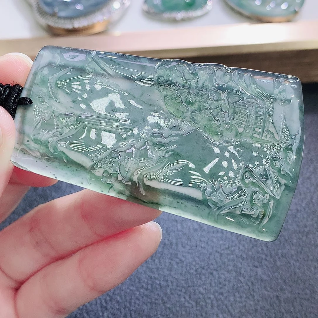 翡翠未镶嵌颈饰翡翠