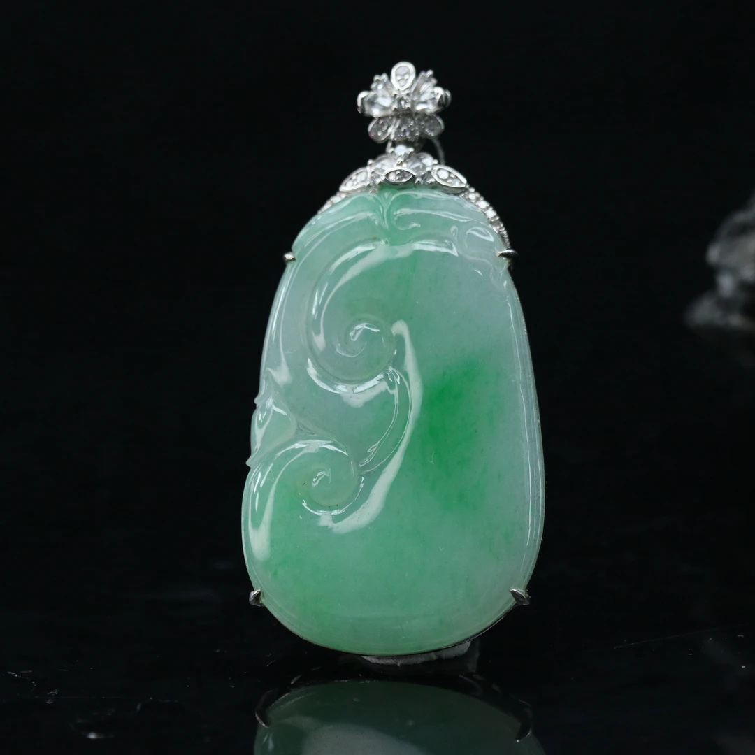 55天然缅甸翡翠A货18k绿如意/200955/上海嘉禾拍卖