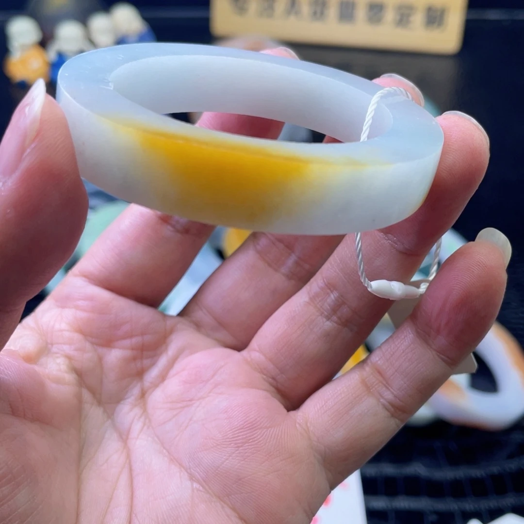 未镶嵌翡翠定制翡翠