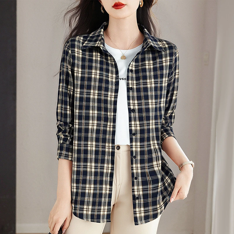 大码格纹衬衫女秋季2025新款休闲百搭上衣高级翻领女装衬衣外套