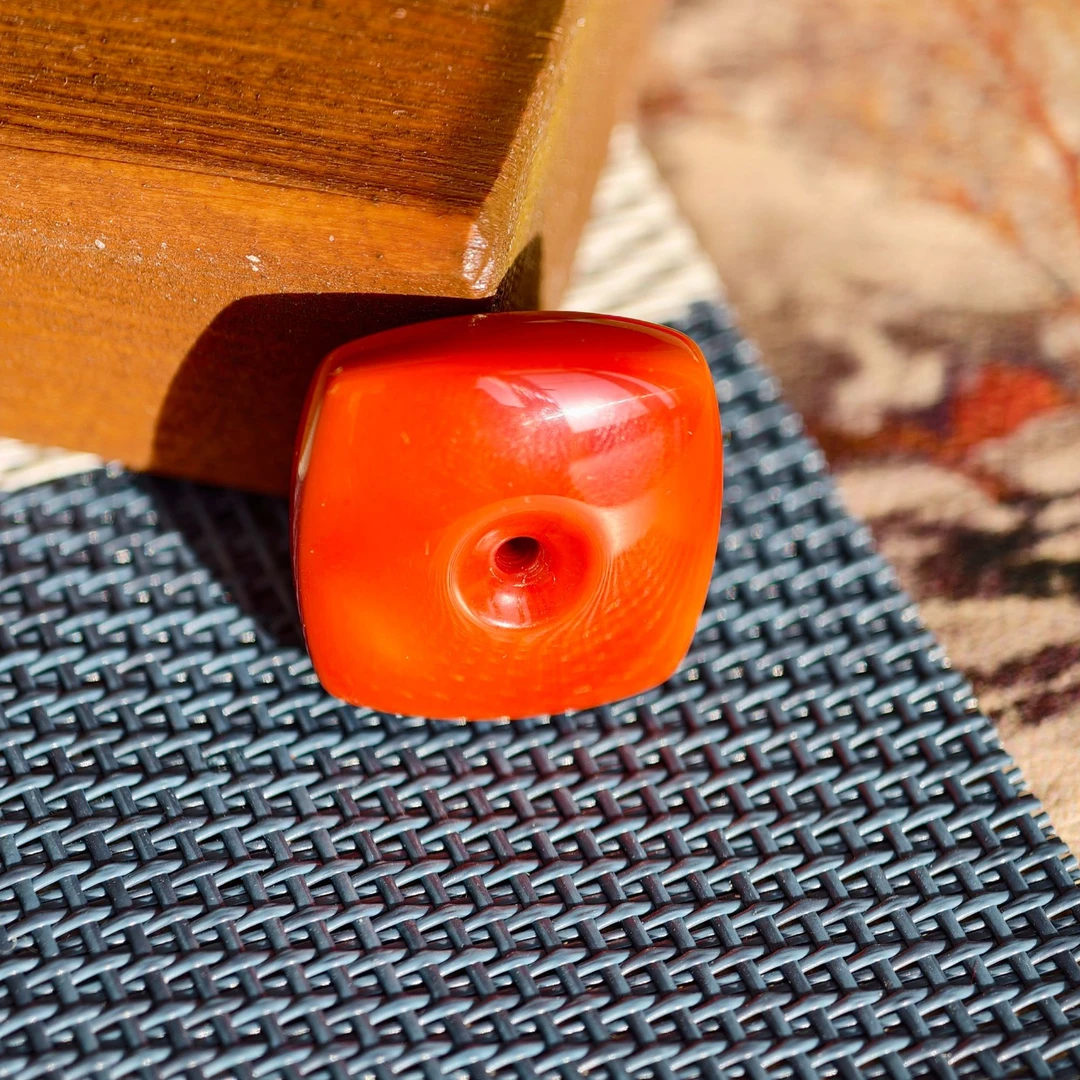 【杰韵】原矿无优化南红瓦西极品满肉满赤铁矿方扣背云19.5*19*8.2