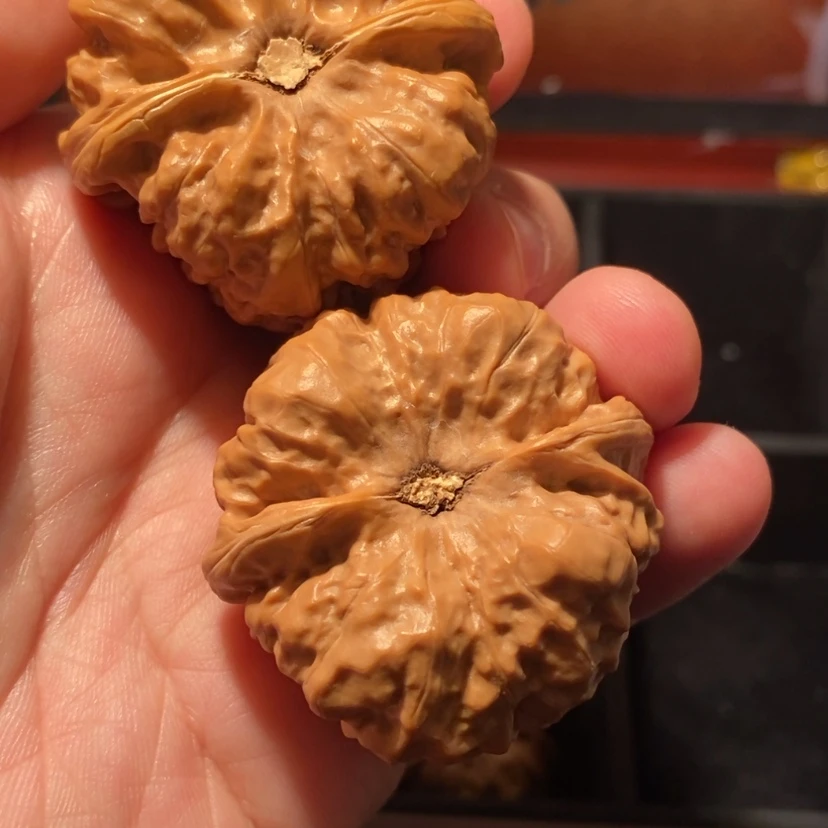 【闪购商品】文玩核桃吊坠自**在123456789