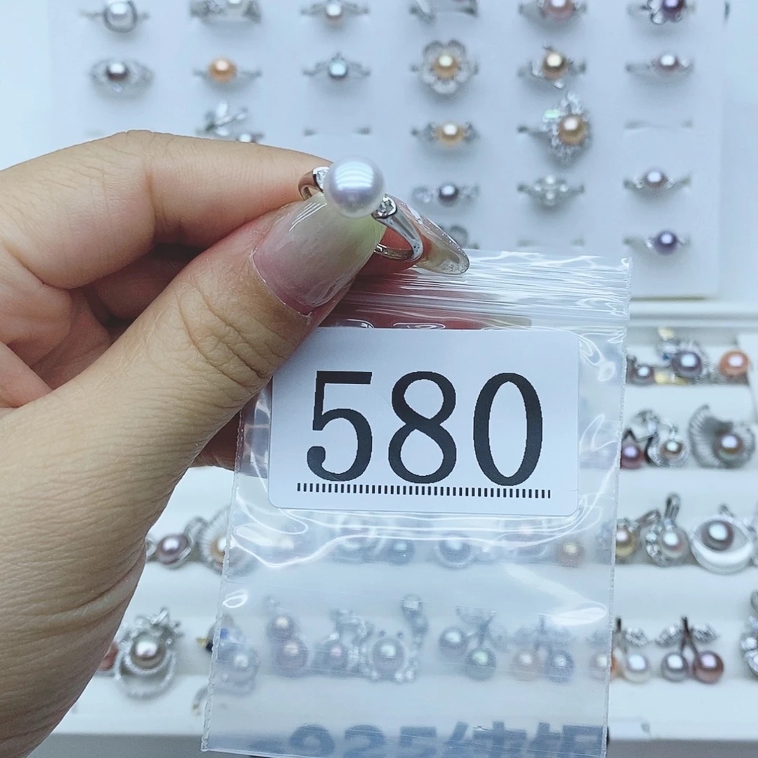 陈***陈戒指银S925镶嵌淡水珍珠580