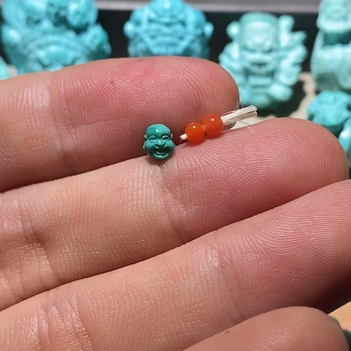 颈饰未镶嵌南红玛瑙