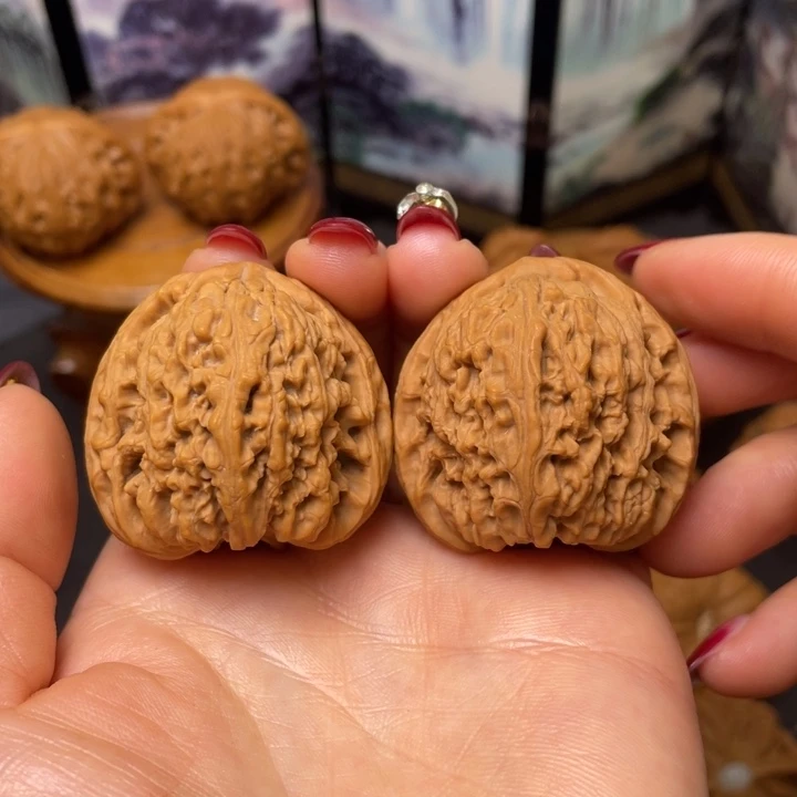 文玩核桃把件39全品南疆石