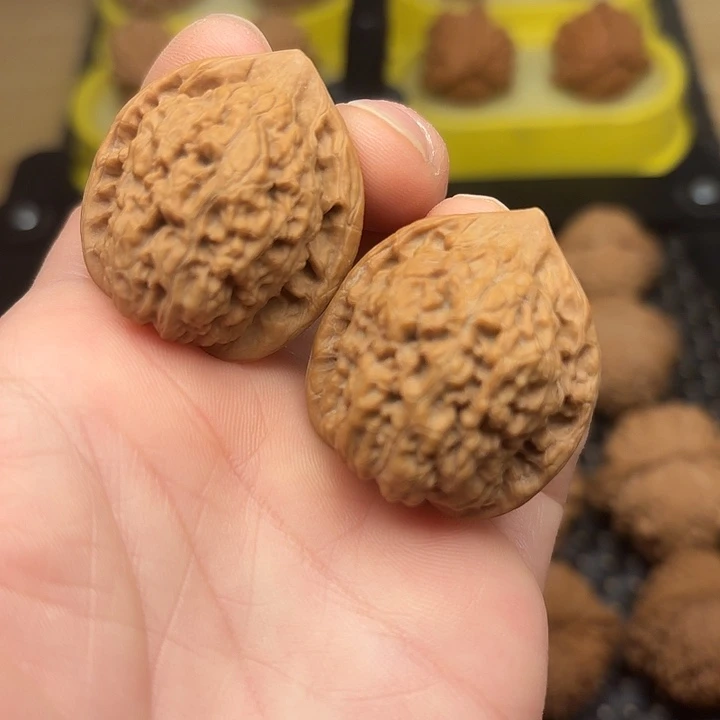 桃核吊坠32麒麟纹官帽