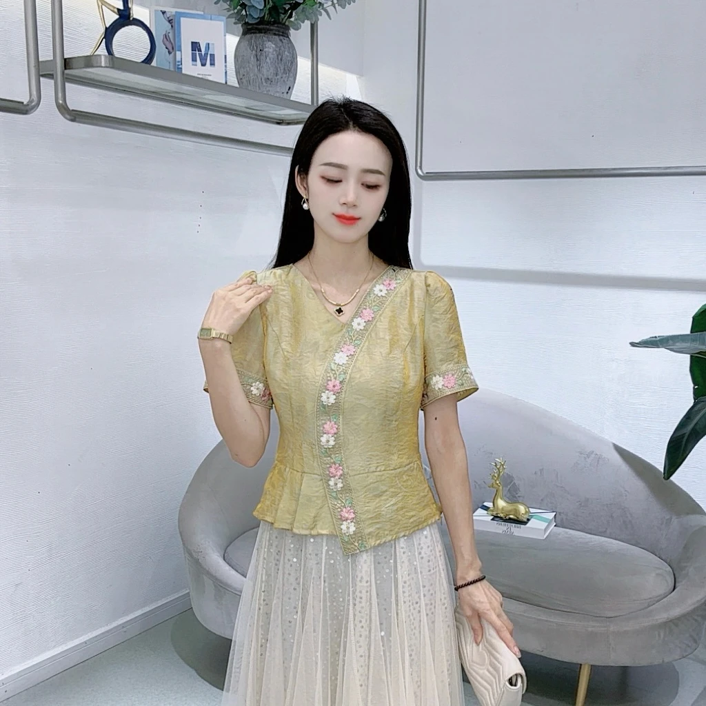 A8583新式中国风时尚V领短袖衬衫女夏季新款洋气减龄显瘦上衣