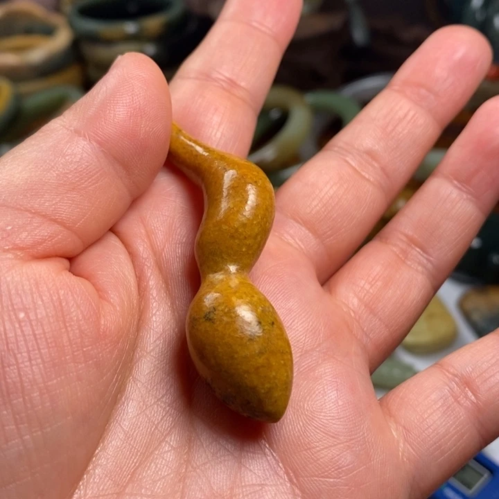 岫岩河磨玉（透闪石质玉）未镶嵌手链