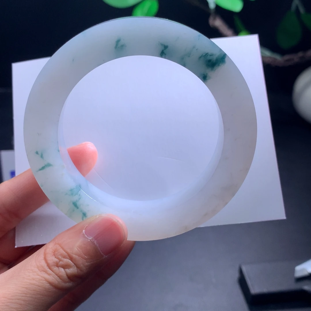 定制翡翠手镯未镶嵌