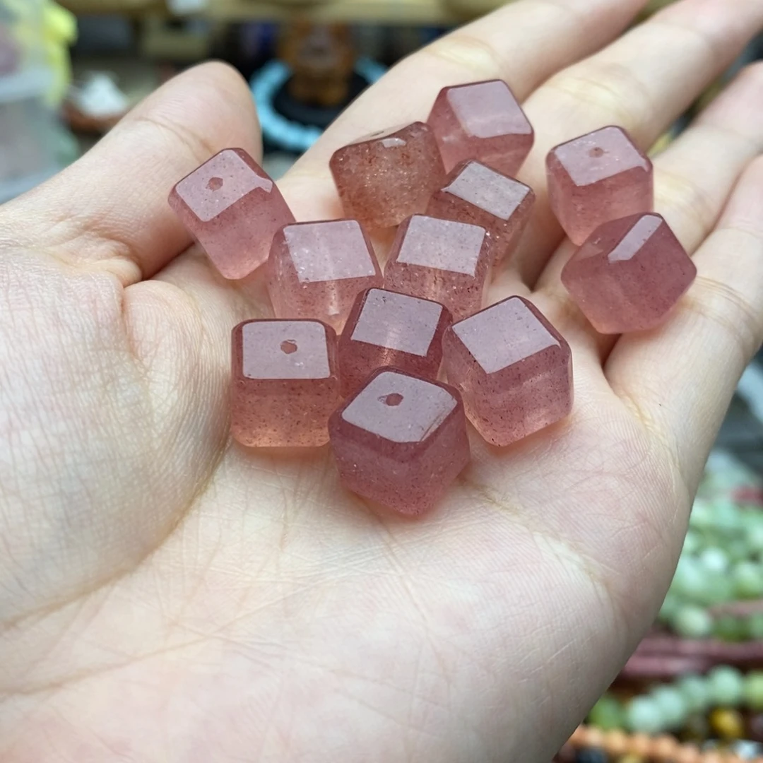 玛瑙/玉髓未镶嵌珠宝半成品一个天然10mm透体草莓晶方糖X144