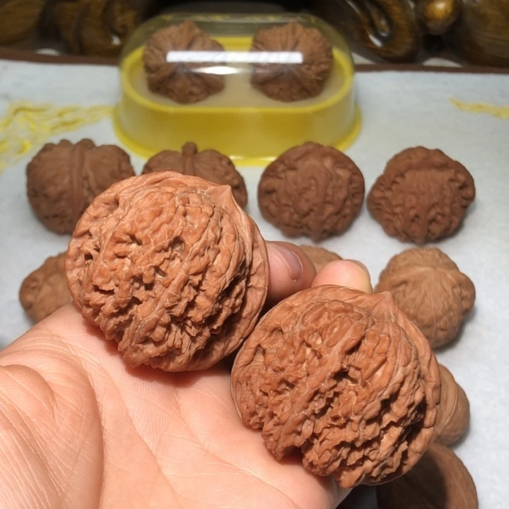 把件文玩核桃44尺137狮子头