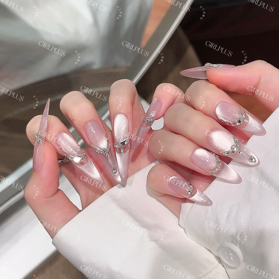 『月悦浮光』光粉猫眼轻奢纯手工穿戴甲清冷细闪堆钻长杏仁美甲贴