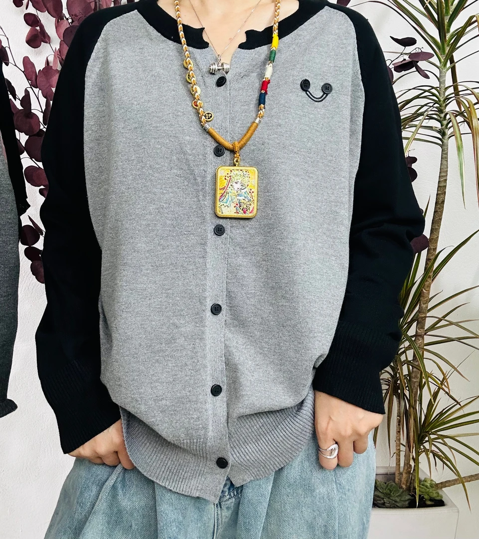 【婷姐推荐】16-001---080大码透气时尚百搭针织衫