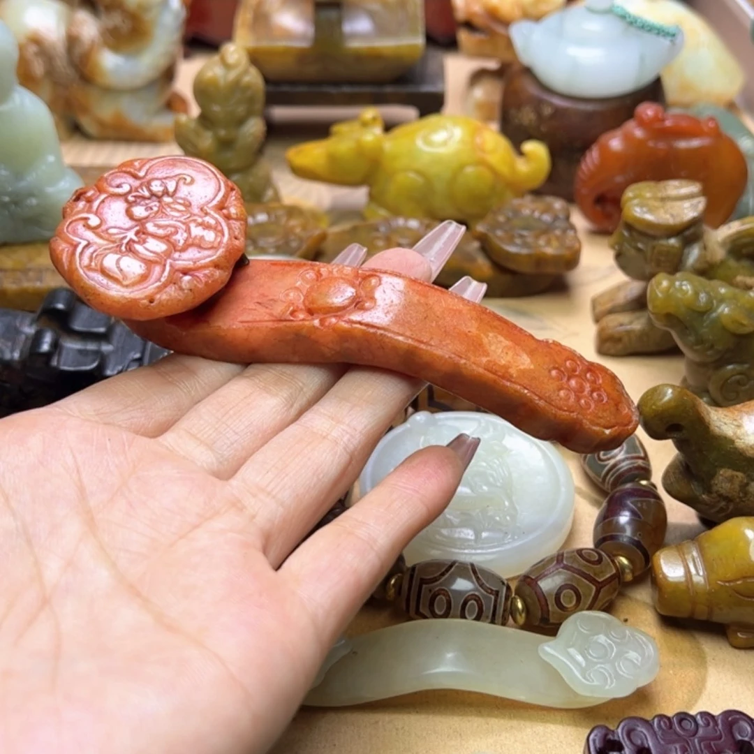 【闪购商品】蛇纹石玉颈饰未镶嵌