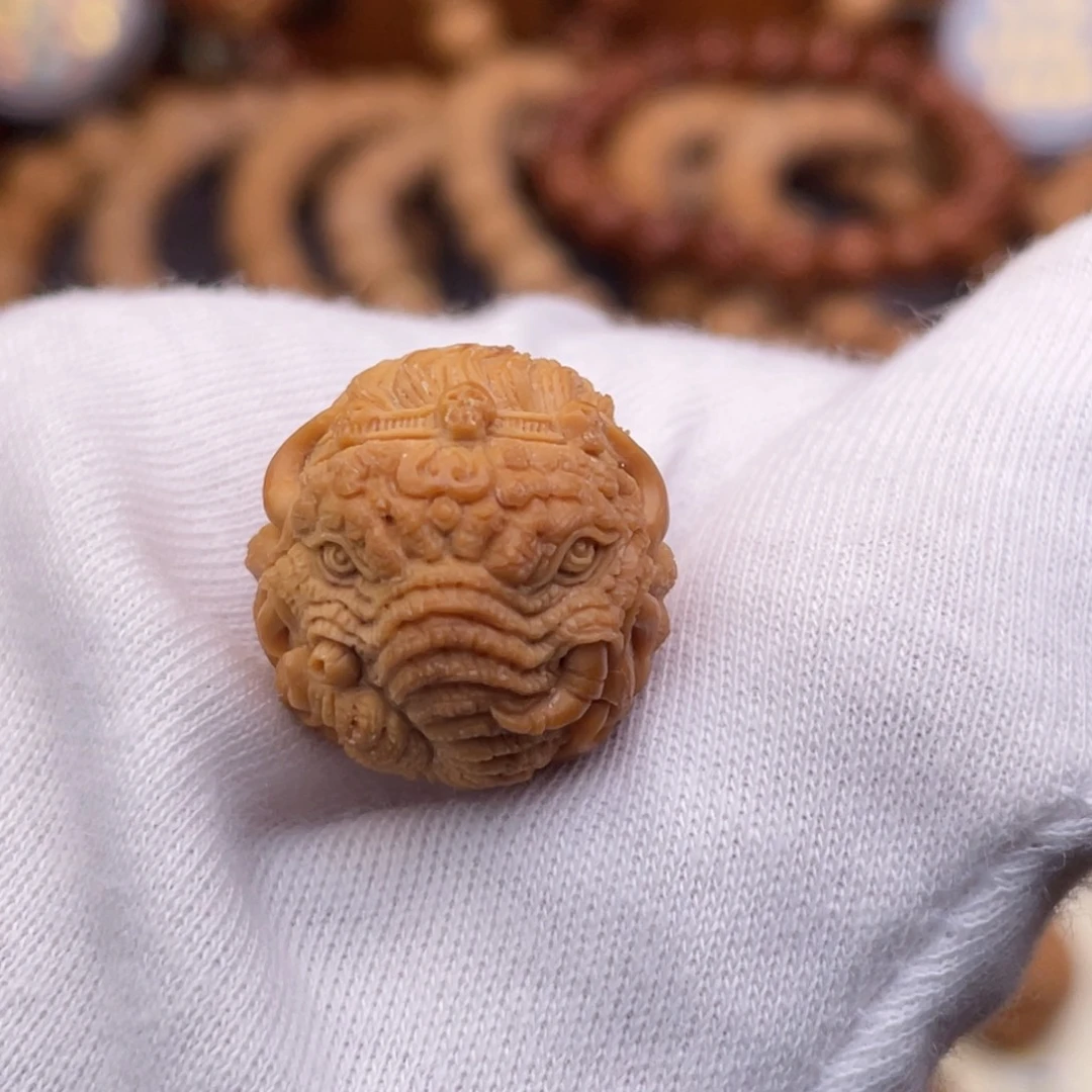 猴头核桃吊坠纯手工断牙象神