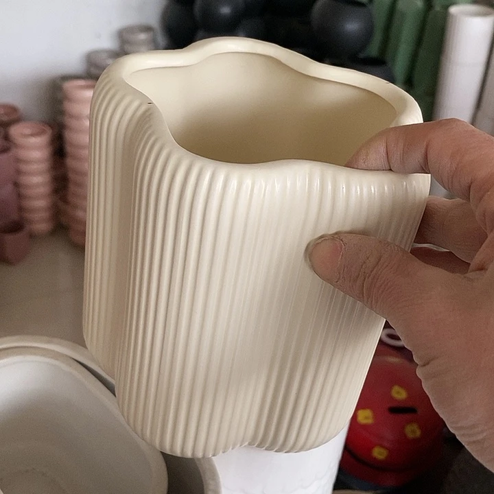 陶摆件陶盆有孔 瑕疵介意勿拍
