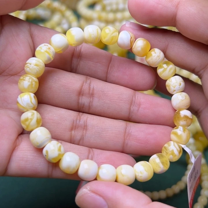 蜜蜡未镶嵌珠宝奇石