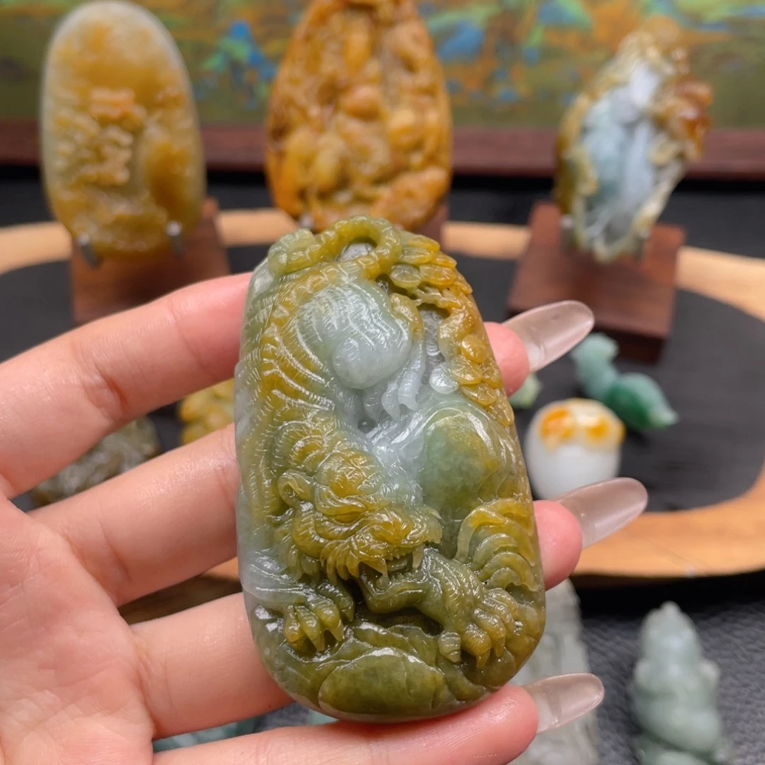定制翡翠未镶嵌翡翠