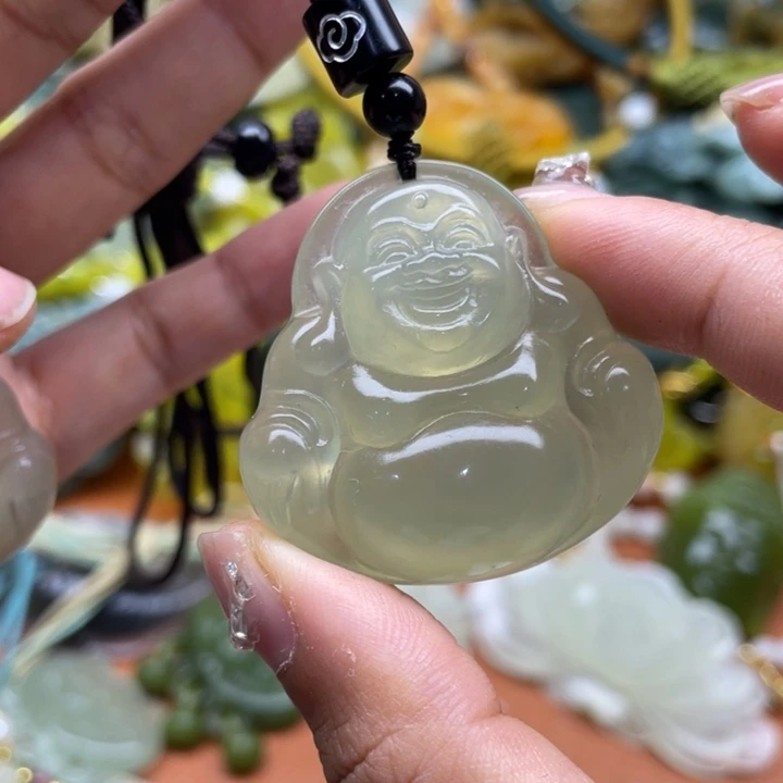 蛇纹石玉未镶嵌吊坠