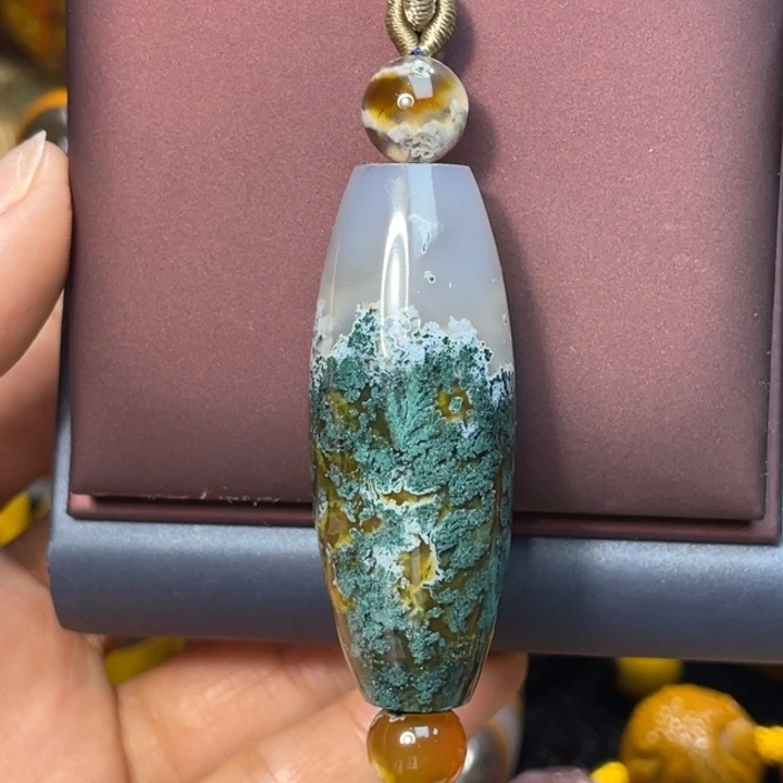 玛瑙/玉髓未镶嵌珠宝奇石收藏经典段天然水草天珠