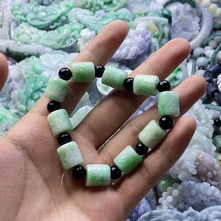 定制翡翠未镶嵌天然翡翠