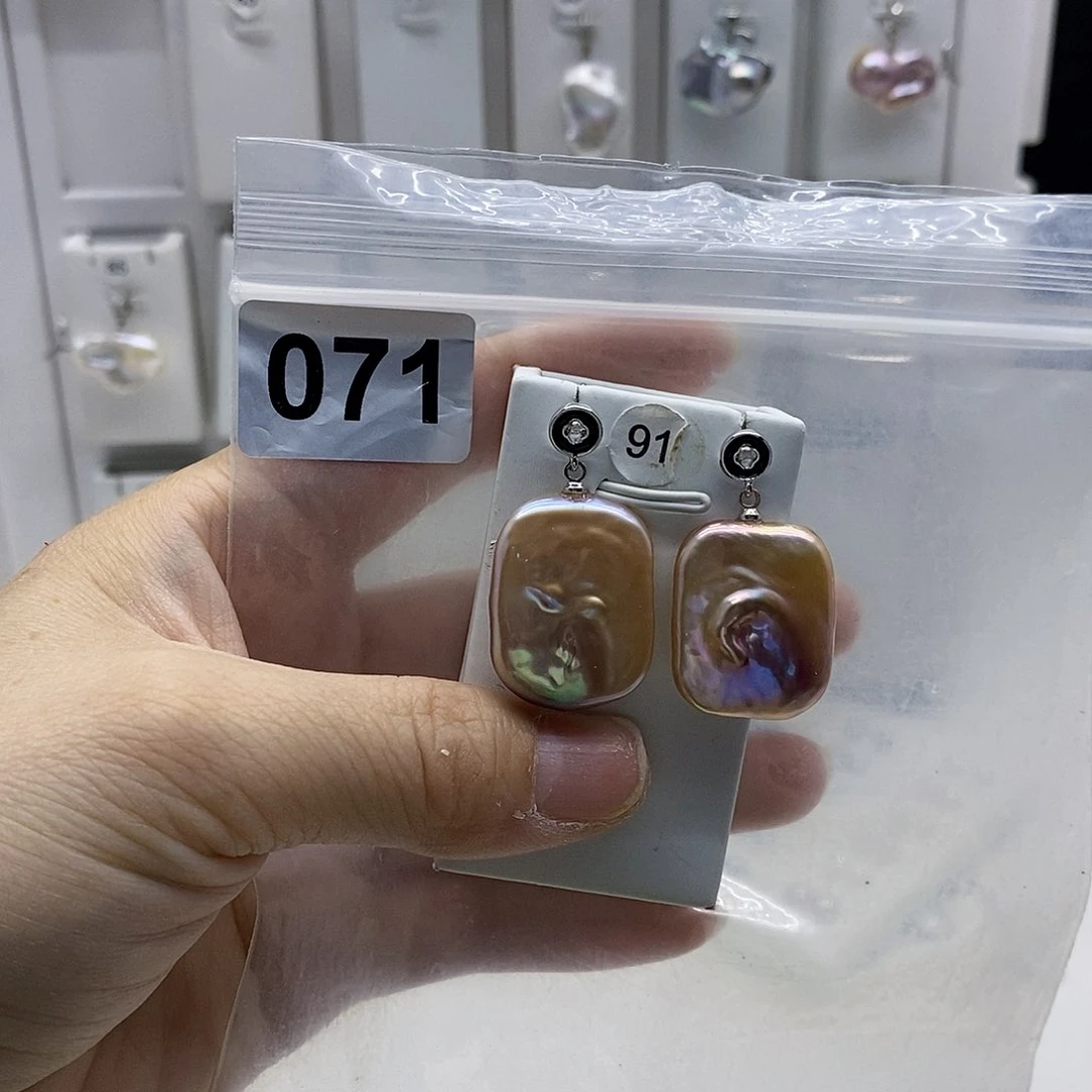 颈饰合金淡水珍珠