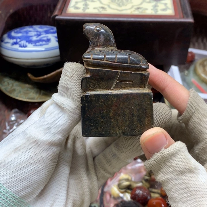 爱***哥琉璃手工艺品这件事儿就是不喜欢