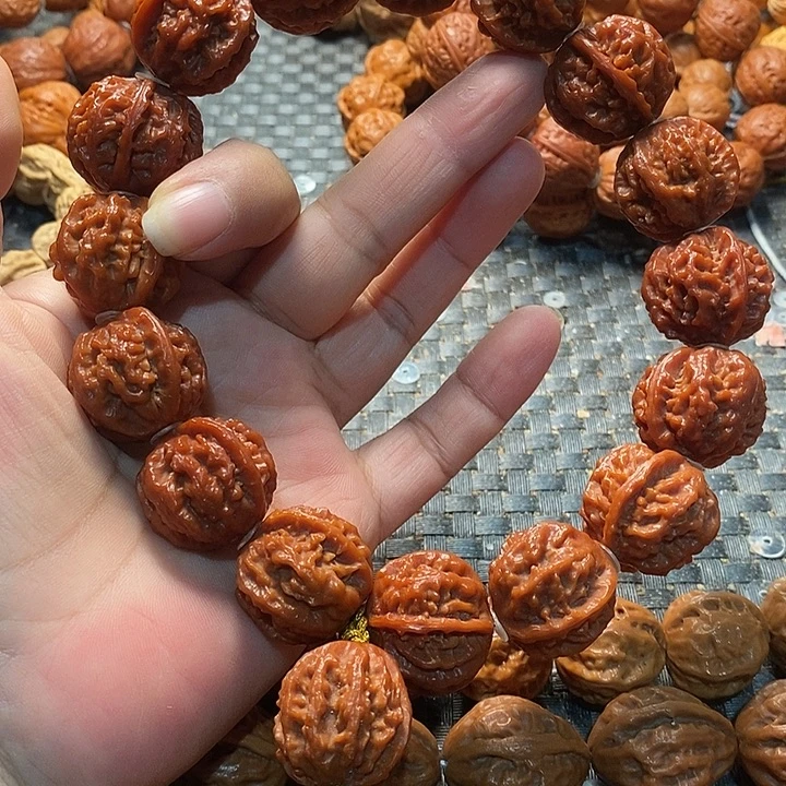 栀***阳手串文玩核桃龙脊