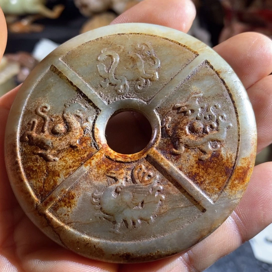 和田玉（糖玉）颈饰未镶嵌