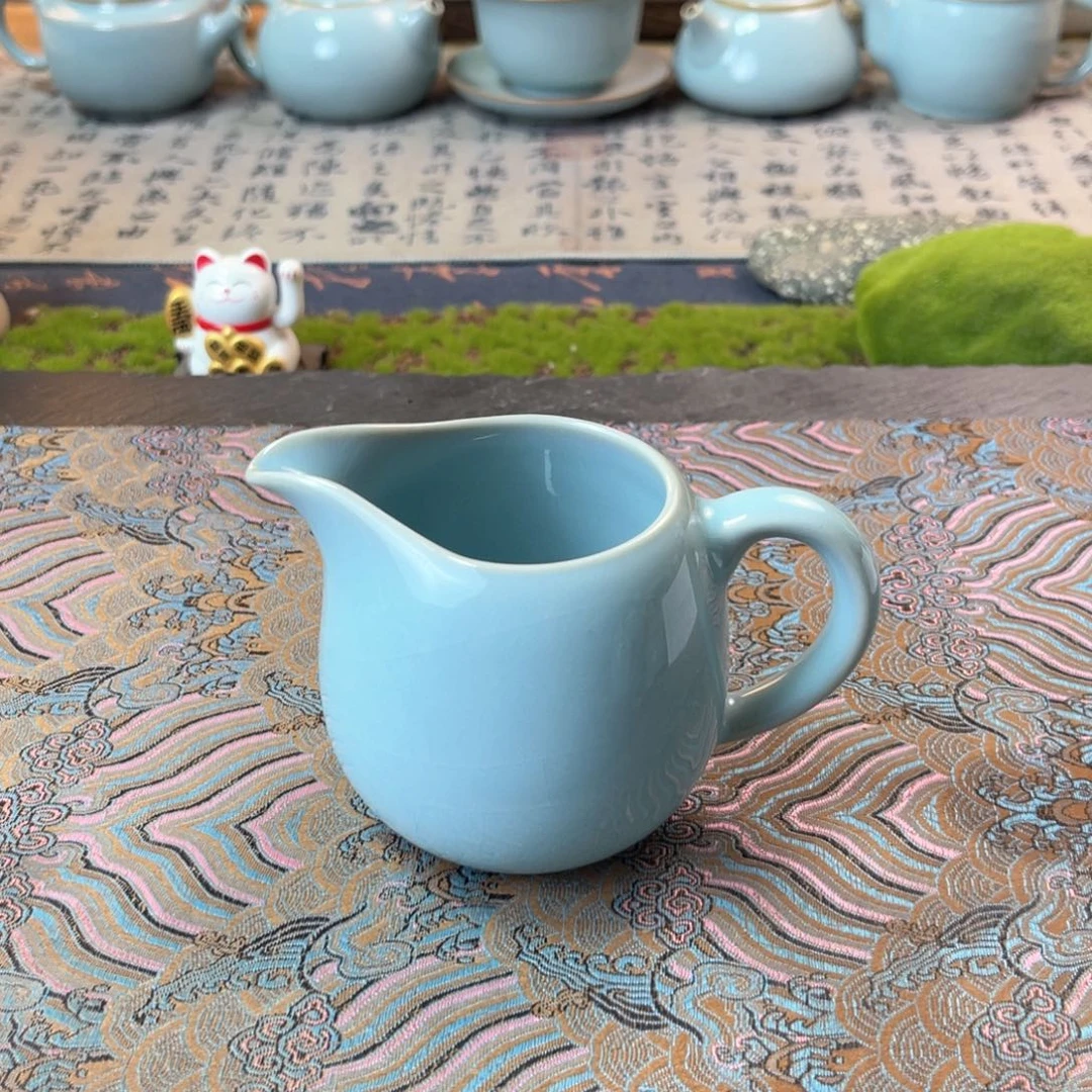 微瑕圈足烧公道杯190毫升