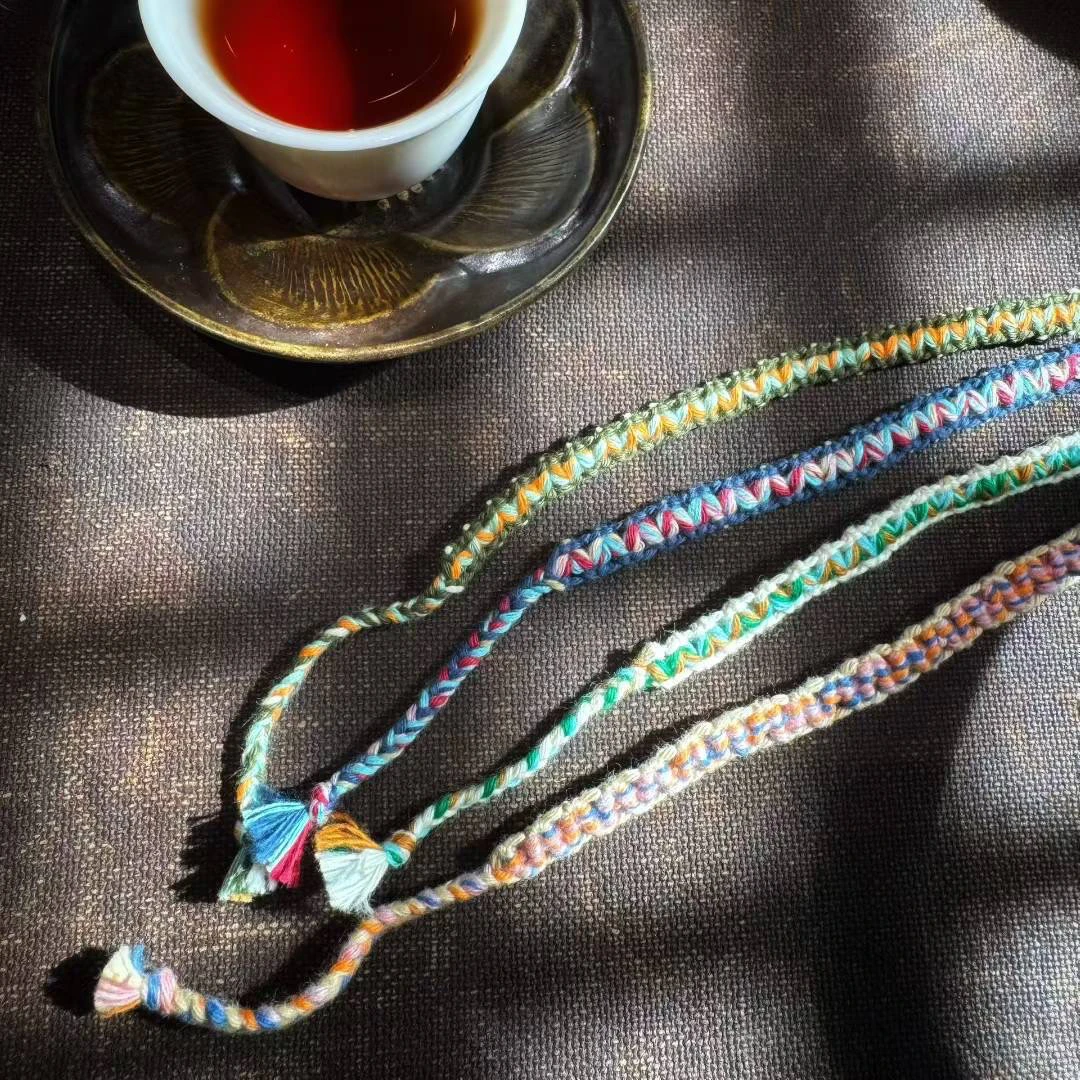 非金属布艺手链 越南手工编织彩色手绳 保平安（颜色随机）