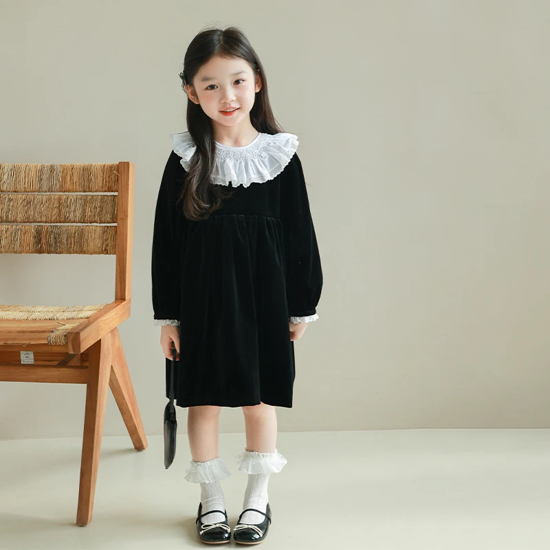 utouto大耳象女童撞色花边领丝绒连衣裙2025春季新款儿童2408951