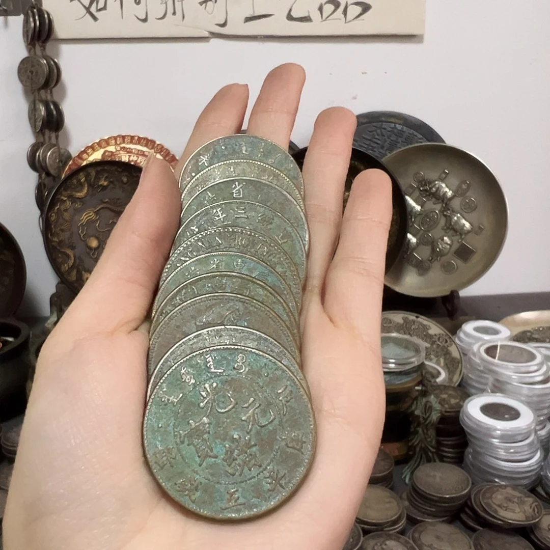 金属复古风格铜板