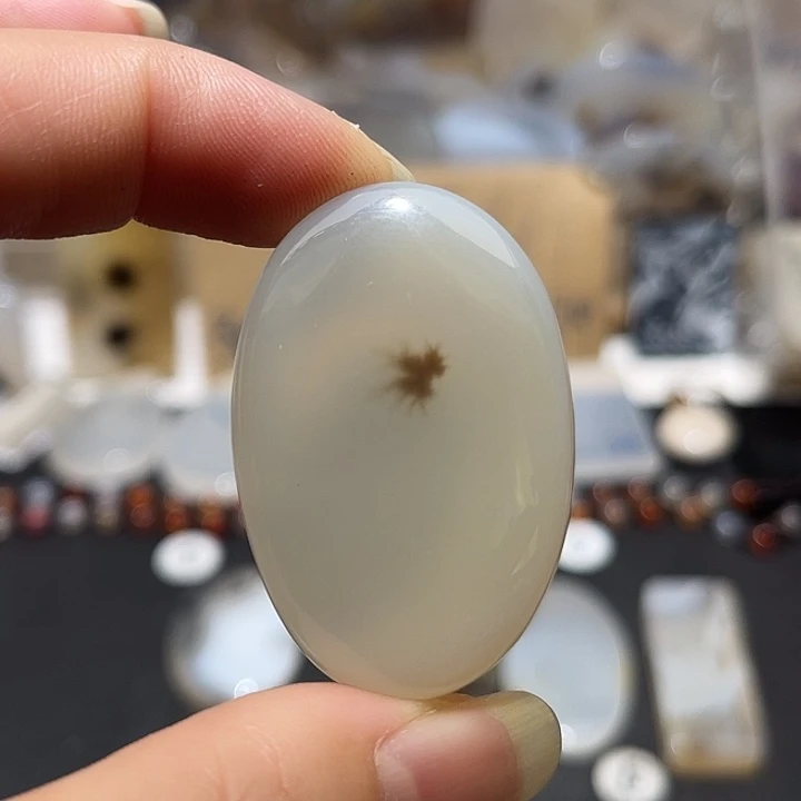 玛瑙/玉髓未镶嵌吊坠(不含链)