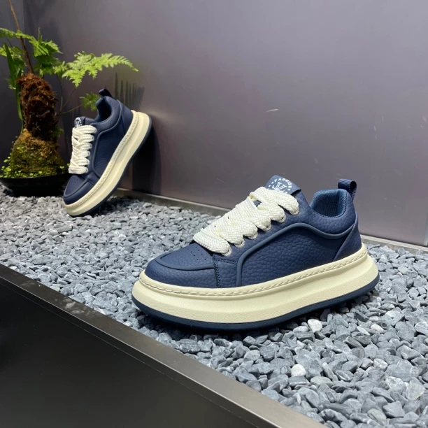 2025秋季新款休闲男鞋厚底增高低帮时尚男士透气昆昆运动男鞋