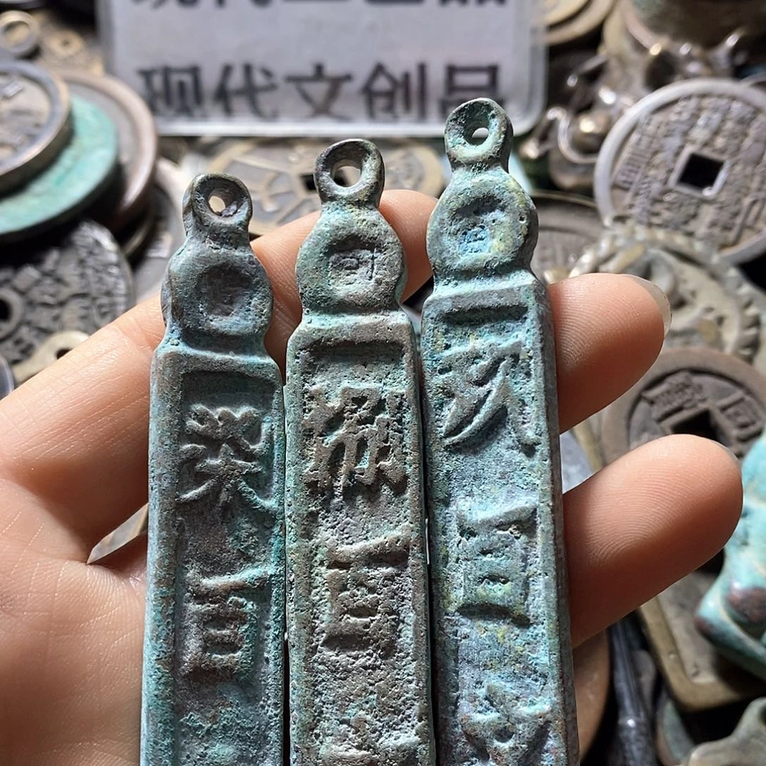 铜文创用品现代工艺品12