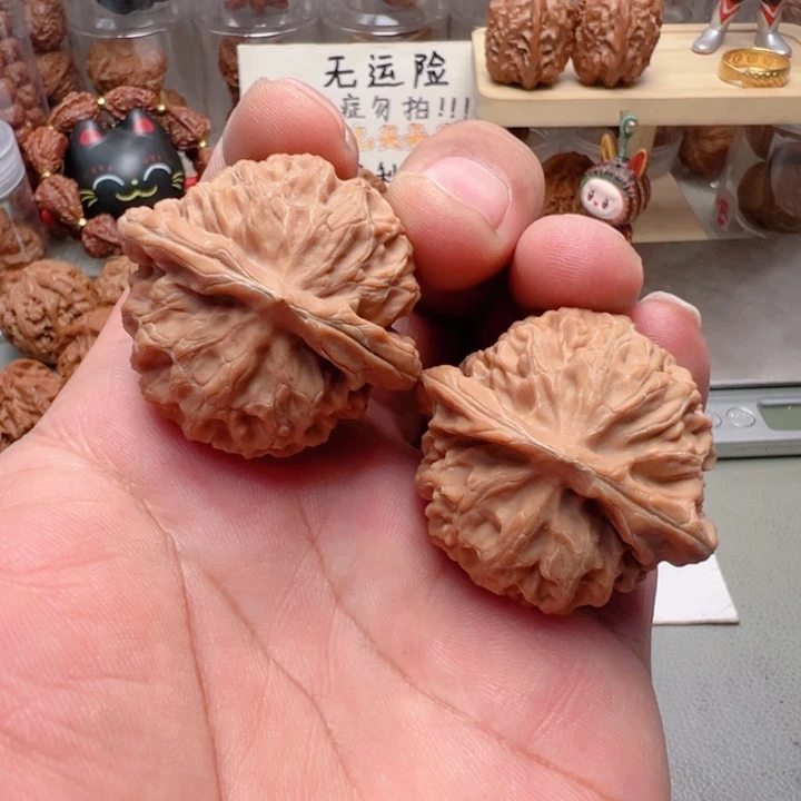 吊坠文玩核桃42+全品宫灯