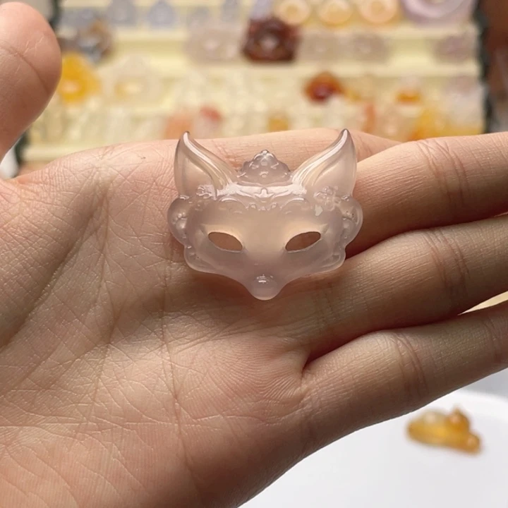 玛瑙/玉髓未镶嵌玛瑙狐狸面具