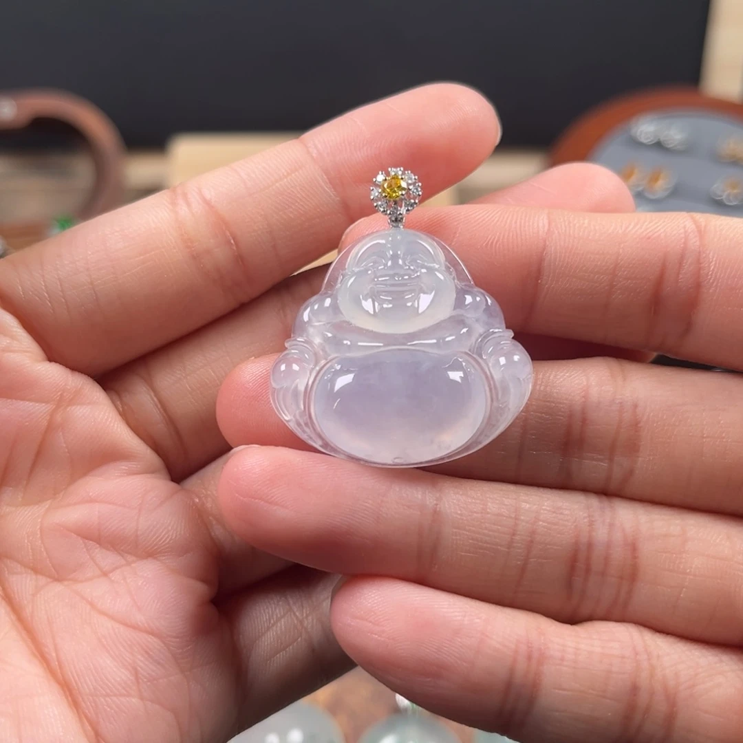颈饰18K金镶嵌翡翠佛公