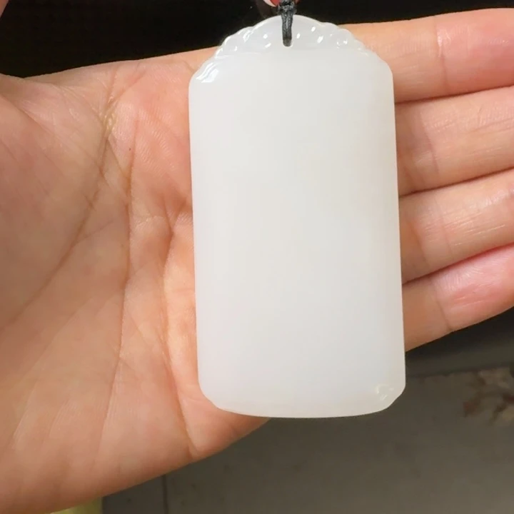 和田玉未镶嵌颈饰羊脂白玉天泰一级白70