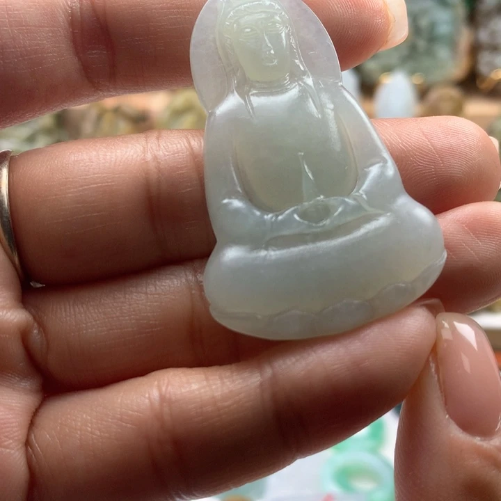 未镶嵌定制翡翠观音