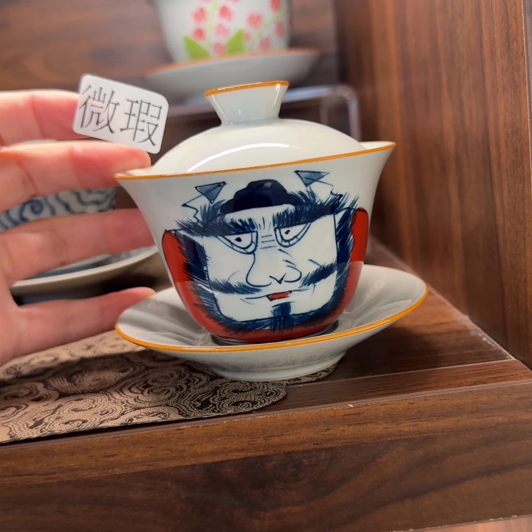 釉下手绘茶具微瑕