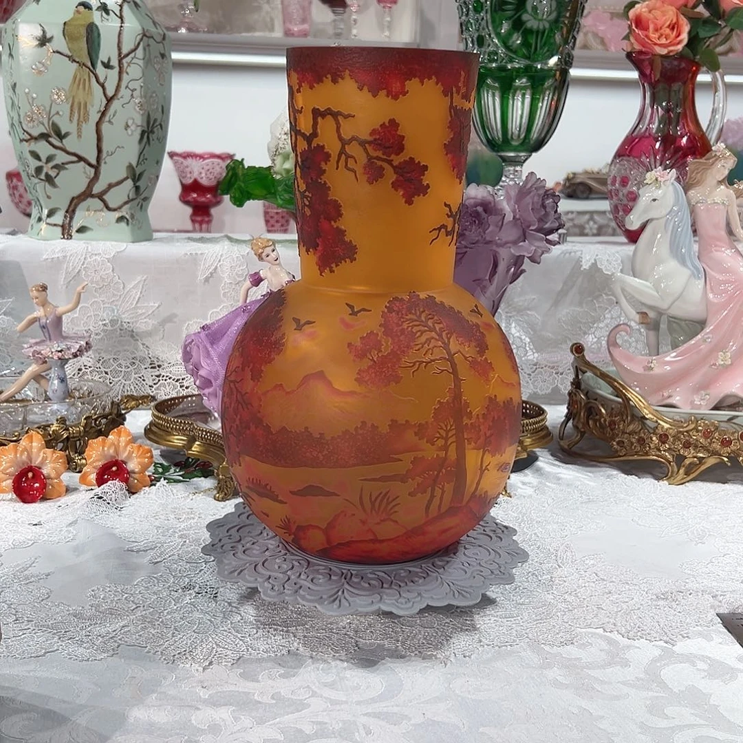 陶瓷老料琉璃格雷花瓶山水画款
