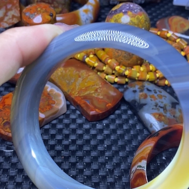 玛瑙/玉髓颈饰未镶嵌天*