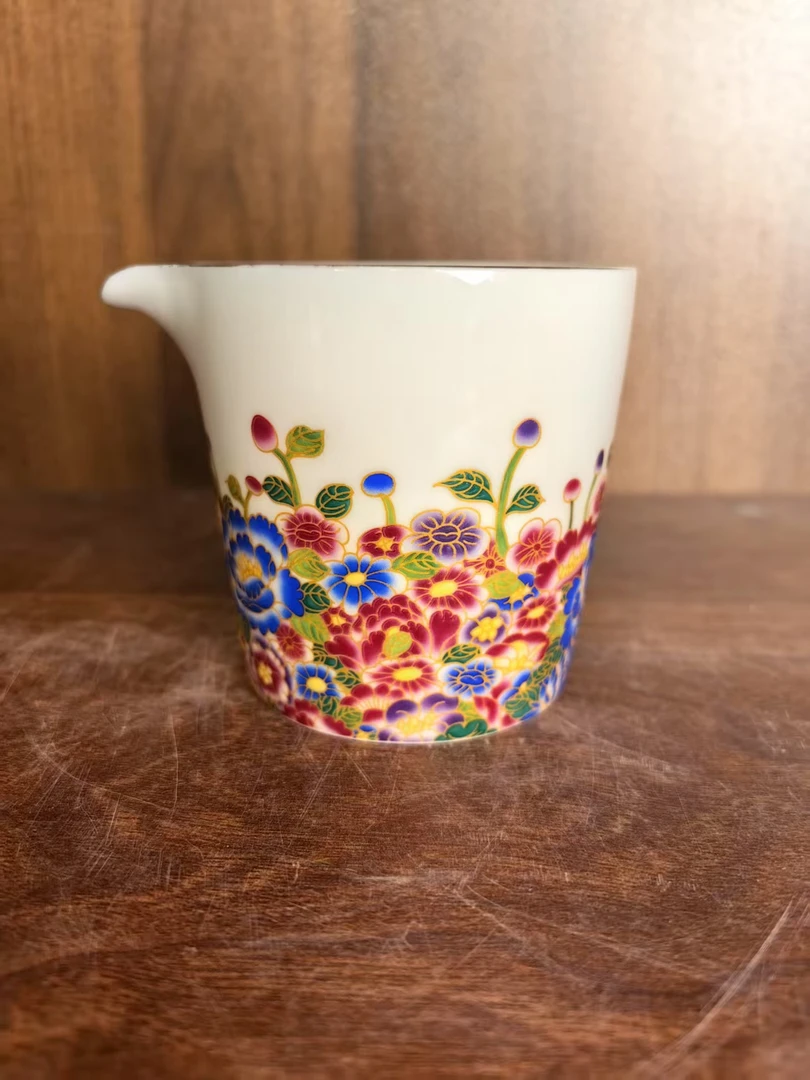 B109景德镇制陶瓷公道一件