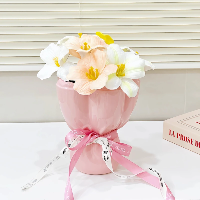 ININHOME简约花朵花瓶家居摆件干花鲜花陶瓷插花花器装饰瓶YF