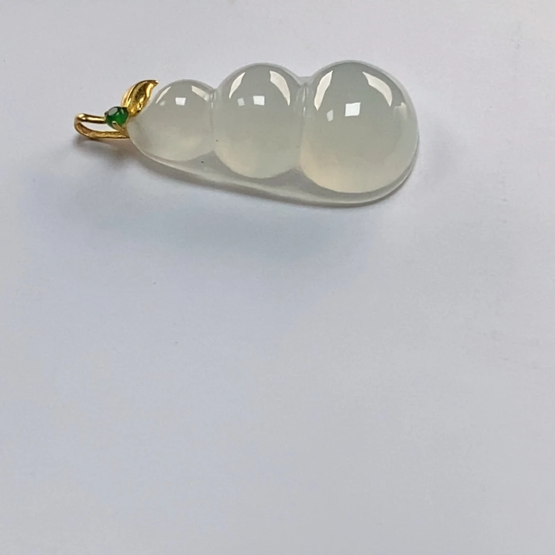 翡翠18K金镶嵌颈饰天然