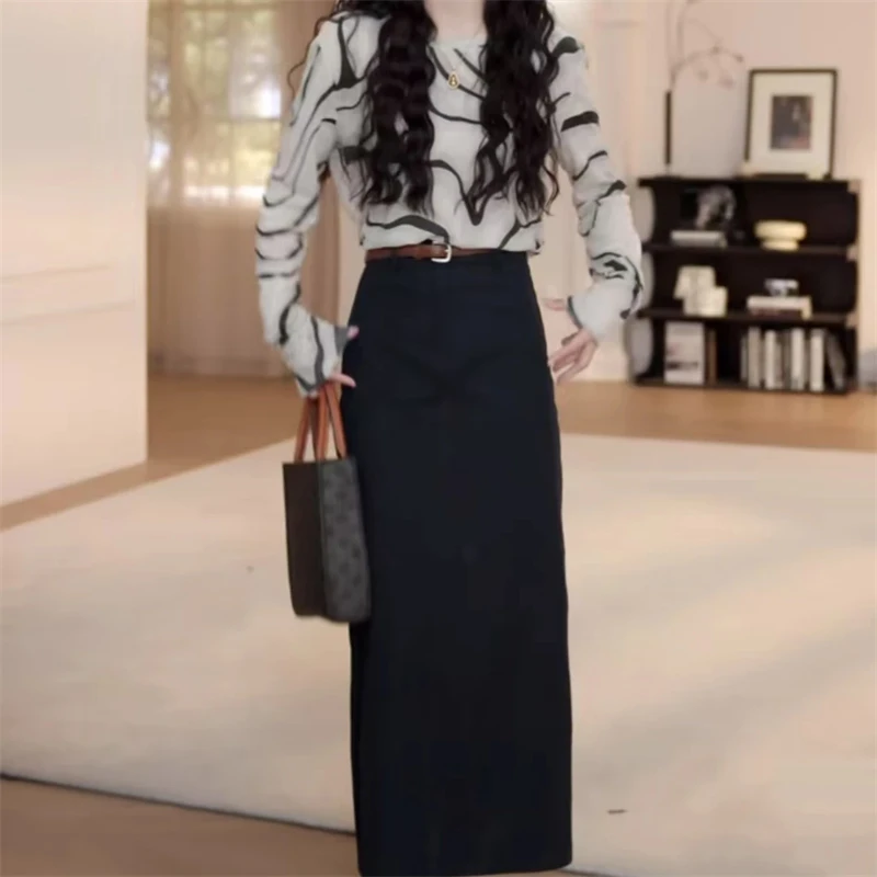 高级感春季圆领百搭t恤2025年新款潮流文艺范女装休闲风气质上衣