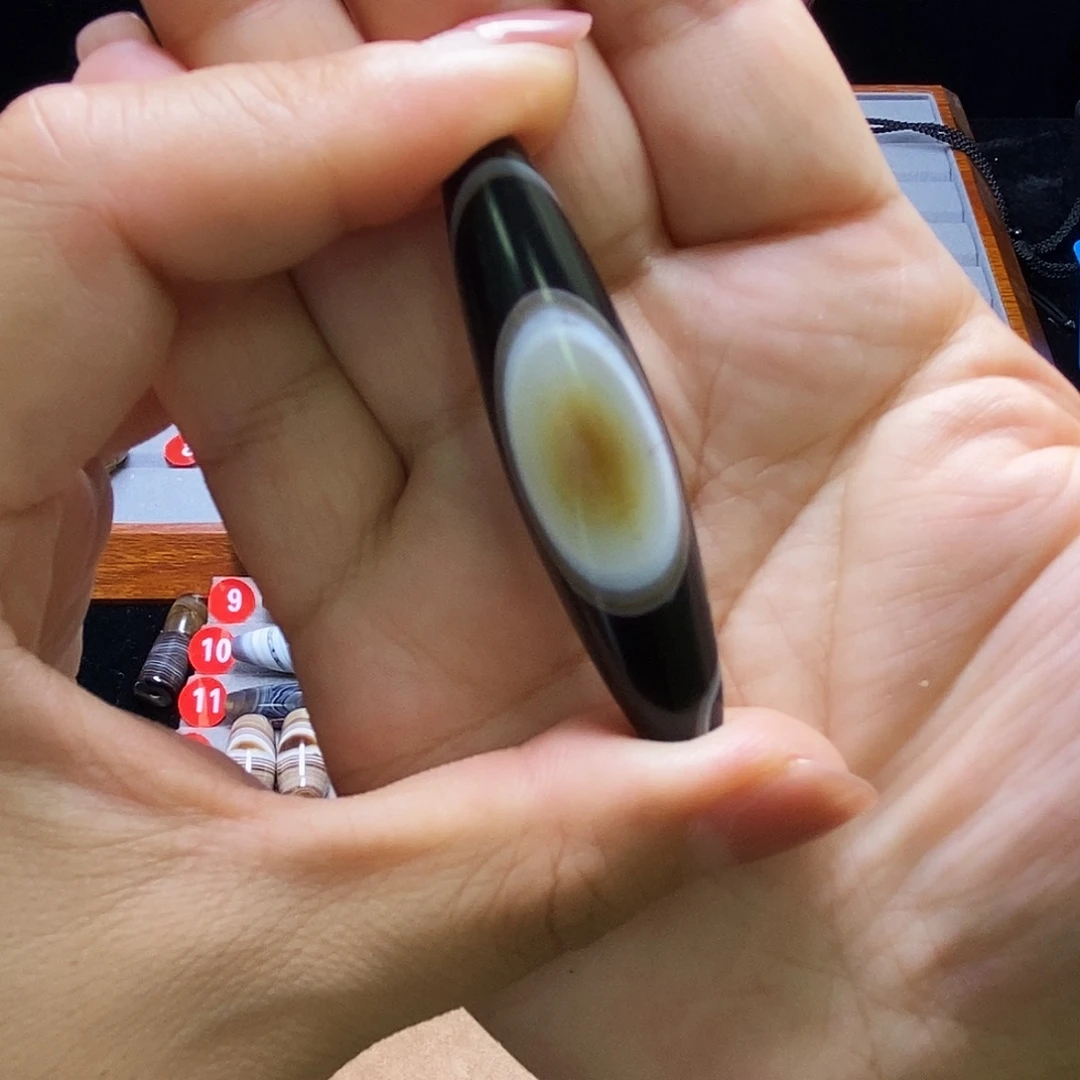 宣***卫玛瑙/玉髓未镶嵌颈饰